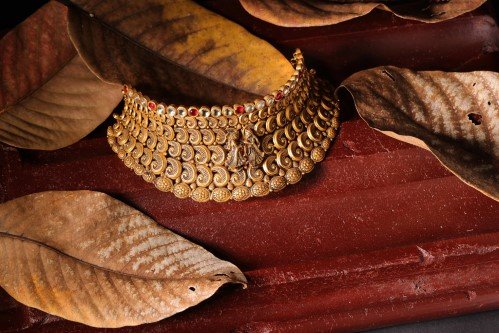 Handcrafted TC Gold antique gold choker — Thrissur