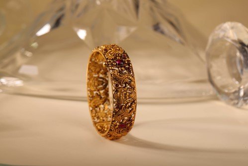 TC Gold 22kt temple jewellery — Thrissur